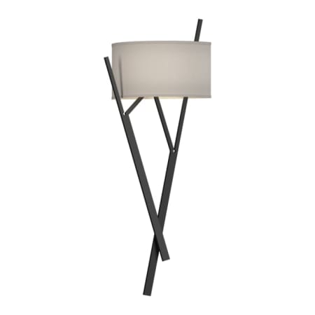A large image of the Hubbardton Forge 207640 Black / Flax