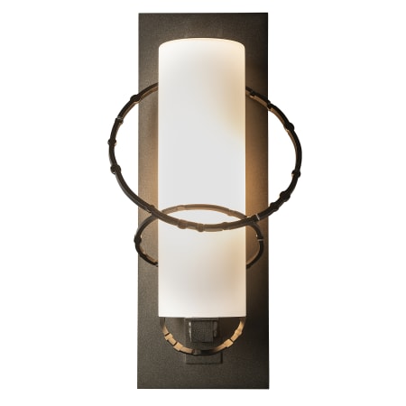 A large image of the Hubbardton Forge 302401 Alternate Image