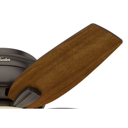 A large image of the Hunter Newsome 42 Low Profile Hunter 51081 Fan Blade Finish