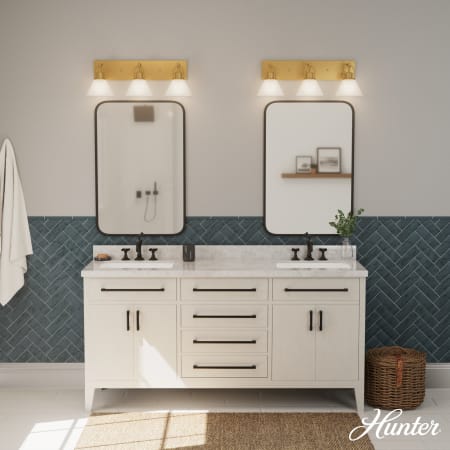 A large image of the Hunter Carrington Isle 27 Vanity Alternate Image