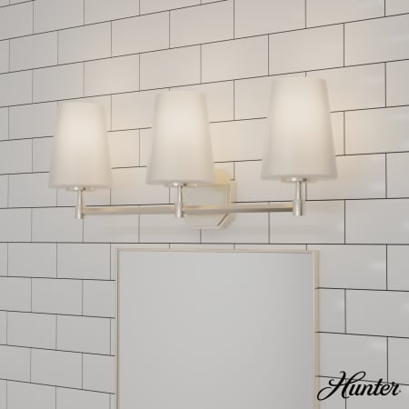 A large image of the Hunter Nolita 25 Vanity Alternate Image