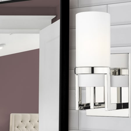 A large image of the Innovations Lighting 426-1W-8-6 Utopia Sconce Alternate Image