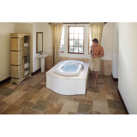 A large image of the Jacuzzi SAL6636 WCR 5IH Jacuzzi SAL6636 WCR 5IH