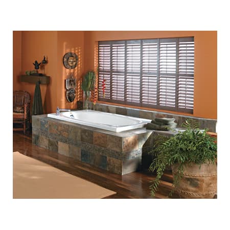 A large image of the Jacuzzi AMI7236 WLR 2CJ Jacuzzi AMI7236 WLR 2CJ
