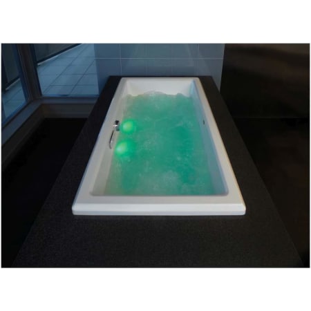 A large image of the Jacuzzi DUE6642BCF2CX Jacuzzi DUE6642BCF2CX