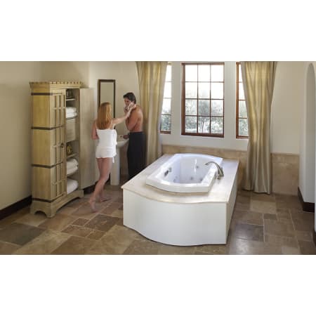 A large image of the Jacuzzi SAL7242 WCR 5IW Alternate View