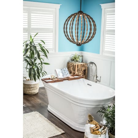 Jacuzzi LYF6731BCXXXXG White / White Trim Lyndsay 67 ...