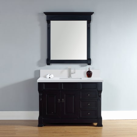 A large image of the James Martin Vanities 147-114-526-1WZ Alternate Image