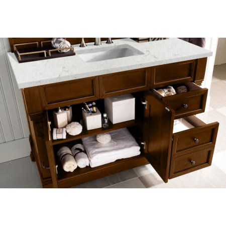 A large image of the James Martin Vanities 147-114-526-3EJP Alternate Image