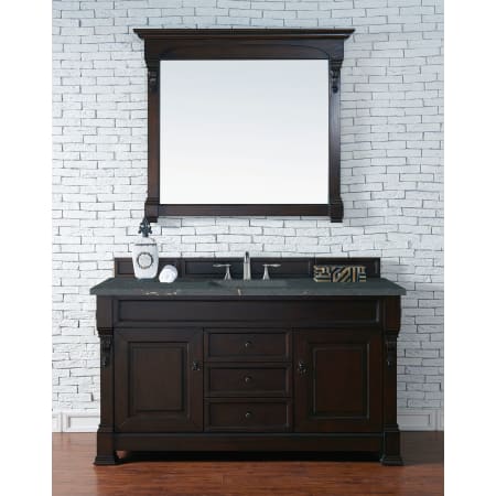 A large image of the James Martin Vanities 147-114-531-3PBL Alternate Image