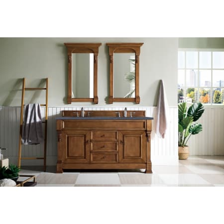 A large image of the James Martin Vanities 147-114-561-3CSP Alternate Image