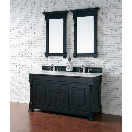 A large image of the James Martin Vanities 147-114-561-3WZ Alternate Image
