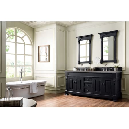 A large image of the James Martin Vanities 147-114-571-3GEX Alternate Image
