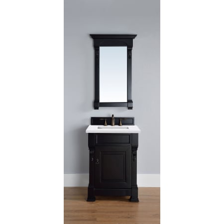 A large image of the James Martin Vanities 147-114-V26-3AF Alternate Image