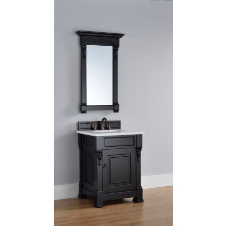 A large image of the James Martin Vanities 147-114-V26-3WZ Alternate Image