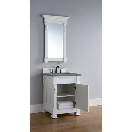 A large image of the James Martin Vanities 147-V26-3CBL Alternate Image