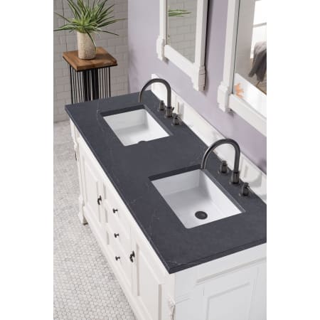 A large image of the James Martin Vanities 147-V60D-3CSP Alternate Image