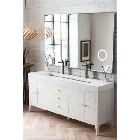 A large image of the James Martin Vanities 210-V72D Alternate View