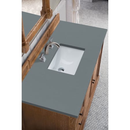 A large image of the James Martin Vanities 238-104-521-3CBL Alternate Image