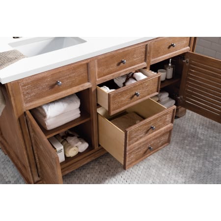 A large image of the James Martin Vanities 238-104-561-3WZ Alternate Image