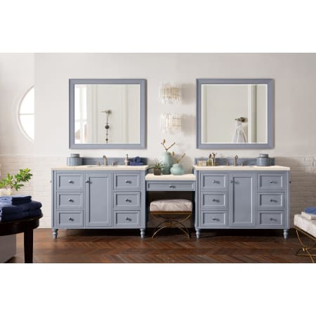 A large image of the James Martin Vanities 301-V122-DU-3EMR Alternate Image