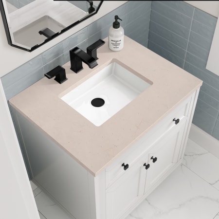 A large image of the James Martin Vanities 305-V30-3EMR-HW Alternate Image