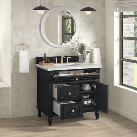 A large image of the James Martin Vanities 424-V36-3LDL Alternate Image