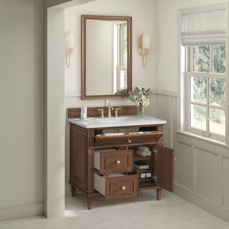 A large image of the James Martin Vanities 424-V36-3LDL Alternate Image