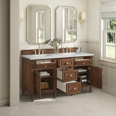 A large image of the James Martin Vanities 424-V60D-3AF Alternate Image