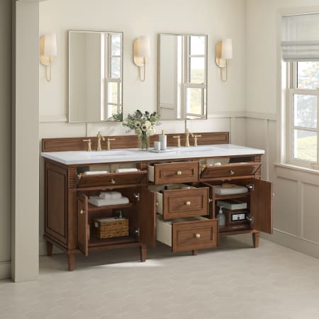 A large image of the James Martin Vanities 424-V72-3WZ Alternate Image