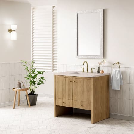 A large image of the James Martin Vanities 435-V36-3EMR Alternate Image