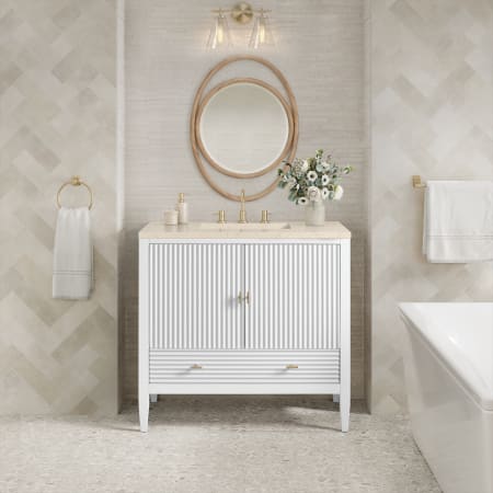 A large image of the James Martin Vanities 485-V36-3EMR Alternate Image