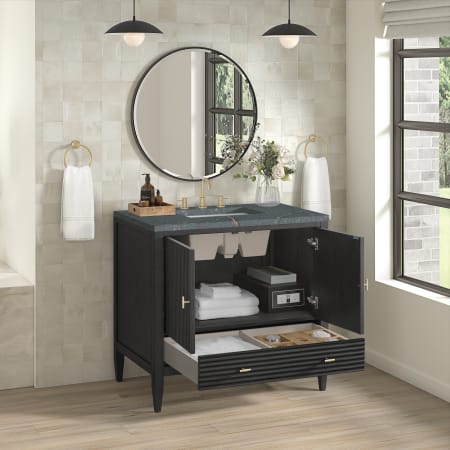 A large image of the James Martin Vanities 485-V36-3PBL Alternate Image