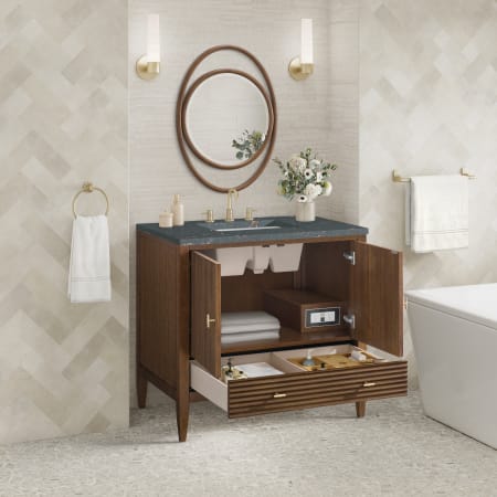 A large image of the James Martin Vanities 485-V36-3PBL Alternate Image