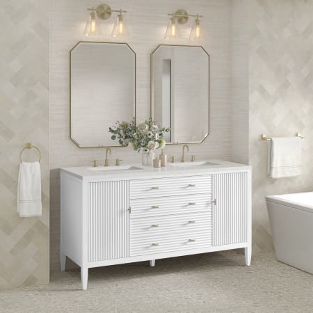 A large image of the James Martin Vanities 485-V60D-3LDL Alternate Image