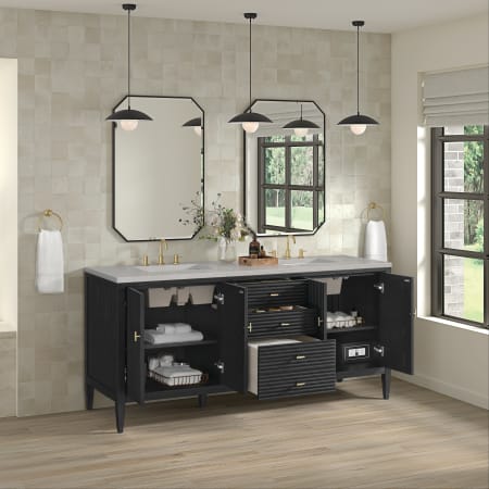 A large image of the James Martin Vanities 485-V72-3ESR Alternate Image