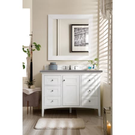 A large image of the James Martin Vanities 527-V48-3GEX Bright White