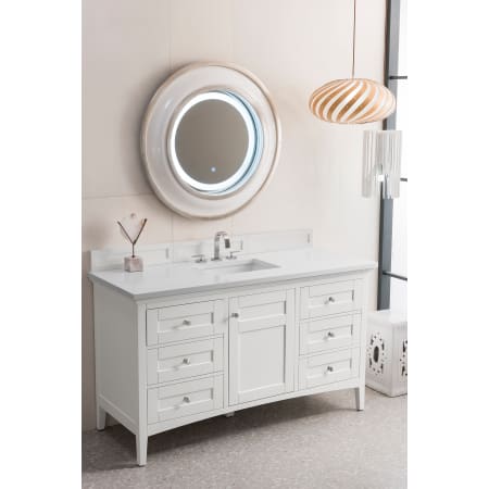 A large image of the James Martin Vanities 527-V60S-3WZ Alternate Image