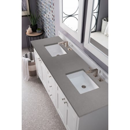 A large image of the James Martin Vanities 527-V72-3GEX Alternate Image