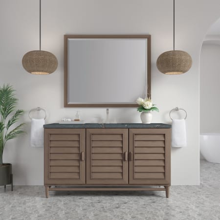 A large image of the James Martin Vanities 620-V60S-3PBL Alternate Image