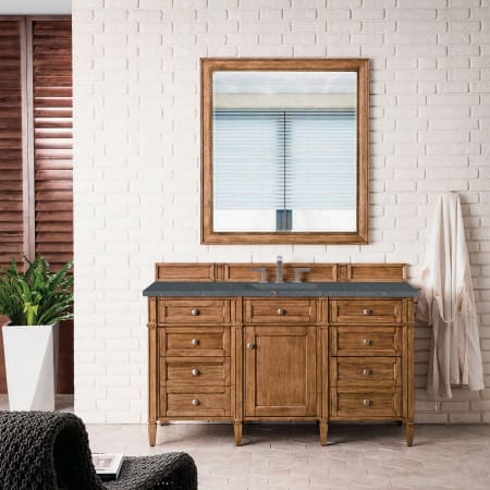A large image of the James Martin Vanities 650-V60S-3PBL Alternate Image