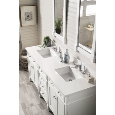 A large image of the James Martin Vanities 650-V72-3CLW Alternate Image