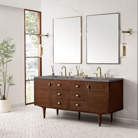 A large image of the James Martin Vanities 670-V72-3GEX Alternate Image