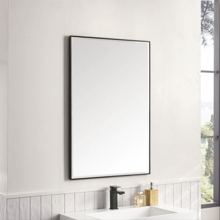 A large image of the James Martin Vanities 715-M26 Alternate Image