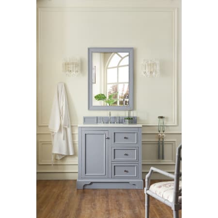 A large image of the James Martin Vanities 825-V36-3AF Alternate Image