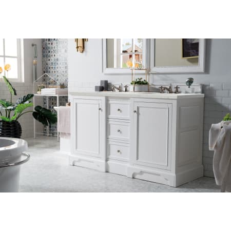 A large image of the James Martin Vanities 825-V60D-3EJP Alternate Image