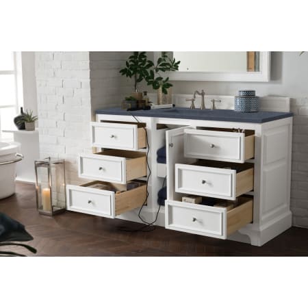 A large image of the James Martin Vanities 825-V60S-3CSP Alternate Image
