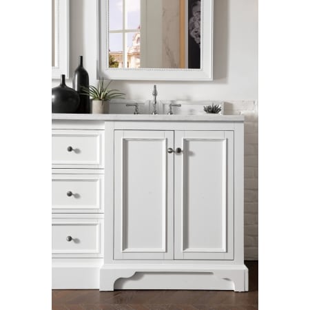 A large image of the James Martin Vanities 825-V72-3AF Alternate Image