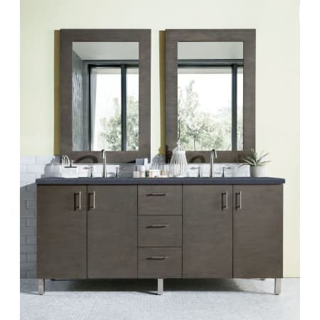 A large image of the James Martin Vanities 850-V72-3CSP Alternate Image