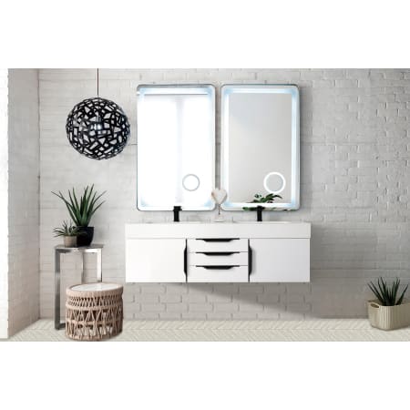 A large image of the James Martin Vanities 983-V59D-W-B-GW Alternate Image